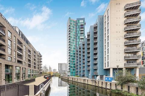 1 bedroom flat for sale, 30 High Street, London, E15