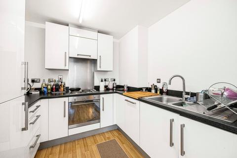 1 bedroom flat for sale, 30 High Street, London, E15