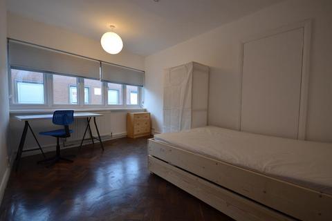 undefined, Guinea Street, Exeter. EX1 1BS