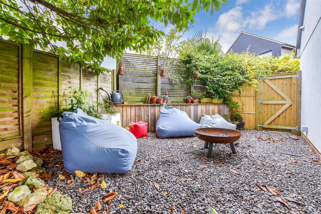Patio / Decking