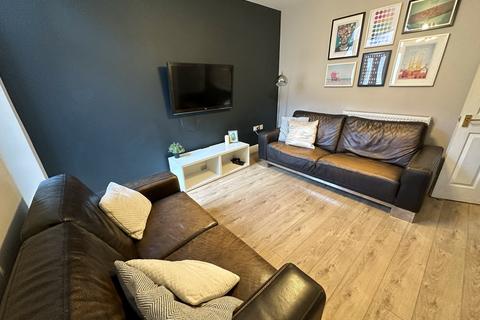 4 bedroom terraced house to rent, Albert Edward Road, L7 8SA,