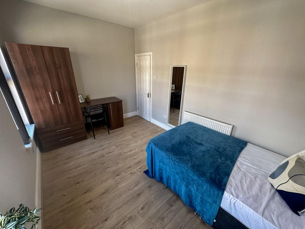 10 img 4700