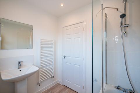 3 bedroom house to rent, at Mill Vale, 46 Fallows Avenue M24