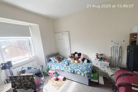 undefined, Allison Street, Flat 3-1, Glasgow G42
