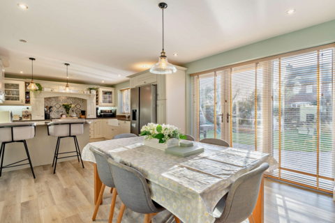6 bedroom detached house for sale, Chester Road, Malpas SY14