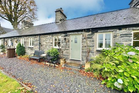 undefined, Bryn Ysgol, Ysbyty Ifan, Betws-Y-Coed