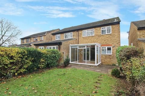 undefined, Avon Rise, Flitwick