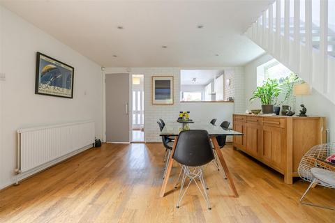 5 bedroom detached house for sale, Beaufort Gardens, Ascot