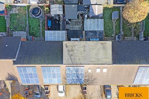 undefined, Phoenix Close, London E17