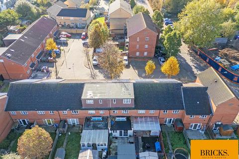 undefined, Phoenix Close, London E17
