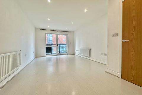 1 bedroom flat to rent, John Thornycroft Road, Hampshire SO19