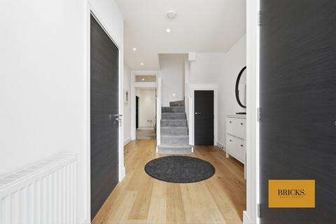undefined, Watton Road, Ware SG12