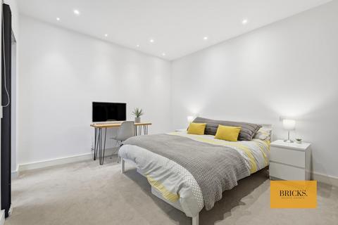 undefined, Watton Road, Ware SG12