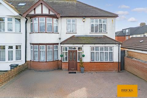 undefined, Vista Drive, Ilford IG4