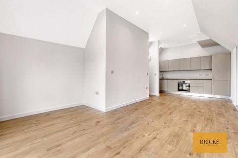 1 bedroom flat to rent, Westbury Lane, Buckhurst Hill IG9
