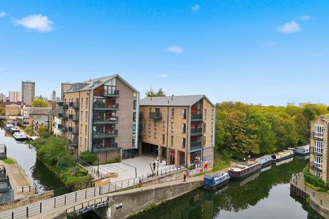Bow Wharf, Bow