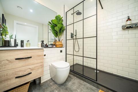 1 bedroom flat for sale, Basire Street, London N1