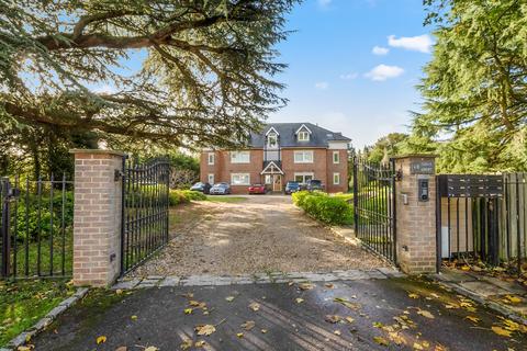 undefined, Lawn Close, Datchet, SL3