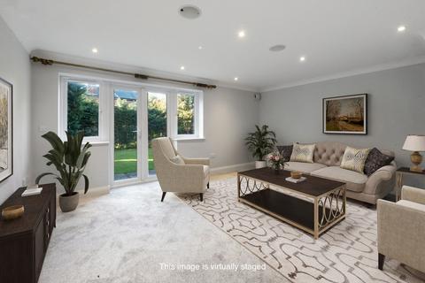 undefined, Lawn Close, Datchet, SL3