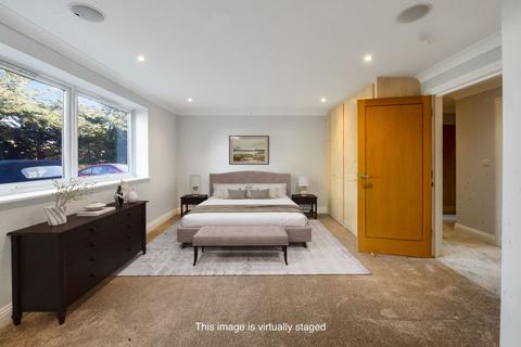 undefined, Lawn Close, Datchet, SL3