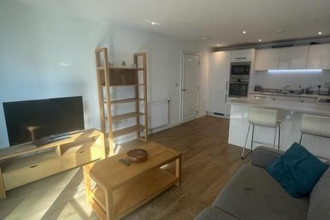 1 bedroom flat to rent, Lapwing Heights, Waterside Way, Tottenham