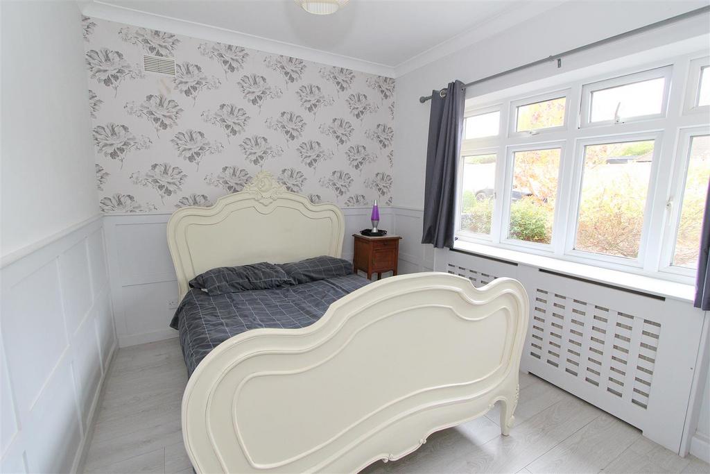 Bed 3.JPG
