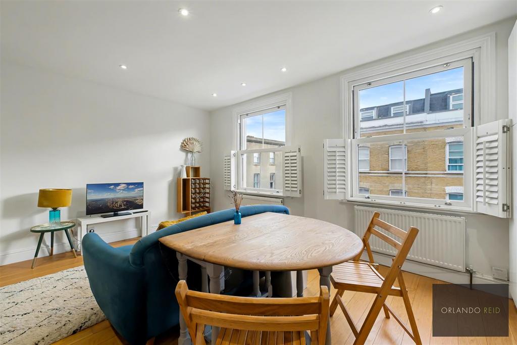 258 B Battersea Park Road SW11 3 BP-9.jpg