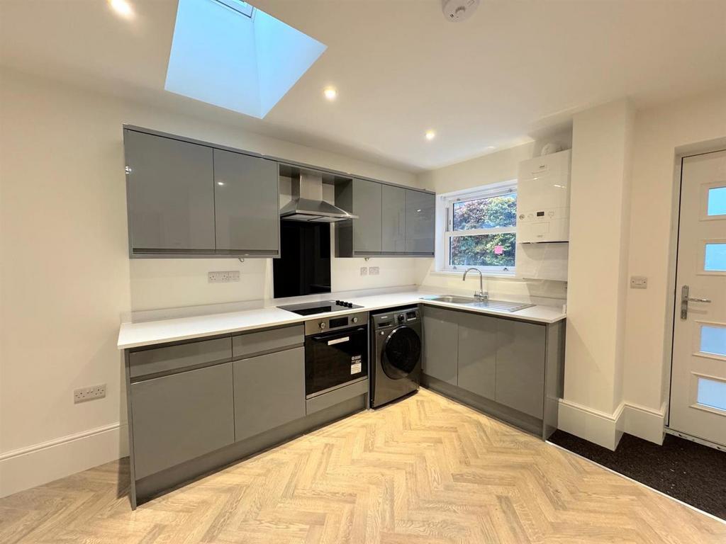Living dining kitchen