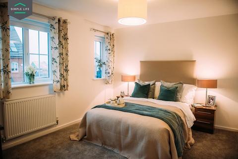 3 bedroom semi-detached house to rent, Wool Road, Bury St Edmunds, IP32