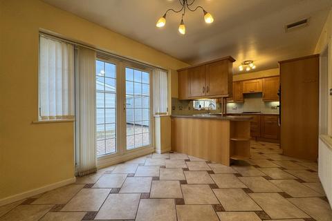 undefined, Severn Avenue, Swindon SN25