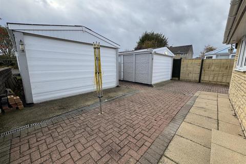 undefined, Severn Avenue, Swindon SN25