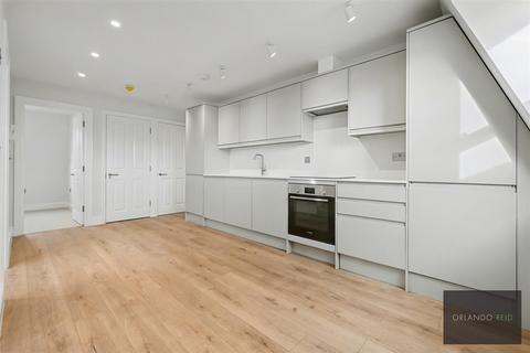 1 bedroom apartment for sale, Battersea Park Road, London
