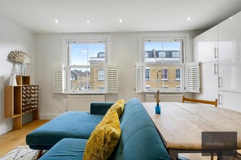 1 bedroom apartment for sale, Battersea Park Road, Battersea, London
