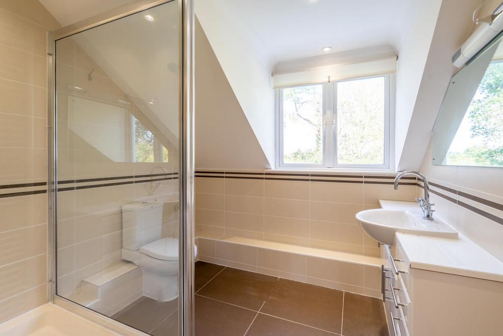 Ensuite.jpg