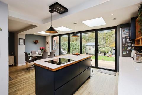 3 bedroom semi-detached house for sale, Ridgeway, Tunbridge Wells TN2