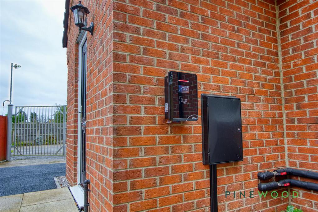 Side   ev charger