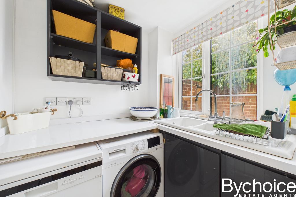 Cam05454 g0 pr0072 still003