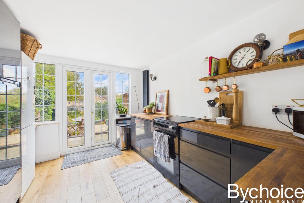 Cam05454 g0 pr0072 still007