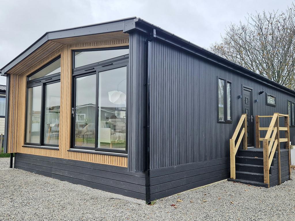 Detached house exterior
