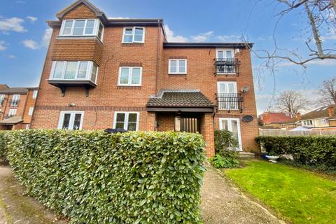 undefined, Knowles Close, Yiewsley, UB7