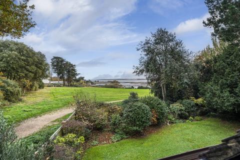 3 bedroom retirement property for sale, Garden Mews, Warsash SO31