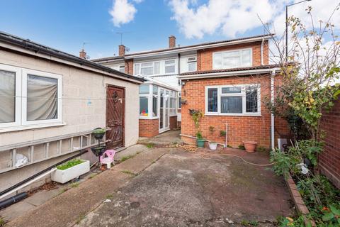 5 bedroom end of terrace house for sale, Tamar Way, Langley SL3