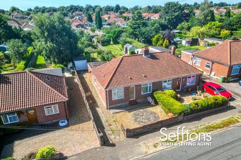 3 bedroom semi-detached bungalow to rent, Gordon Avenue, Norwich, Norfolk