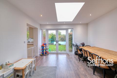 3 bedroom semi-detached bungalow to rent, Gordon Avenue, Norwich, Norfolk