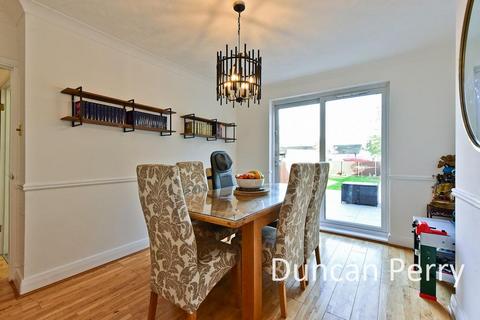 undefined, Cranborne Road, Herts EN6