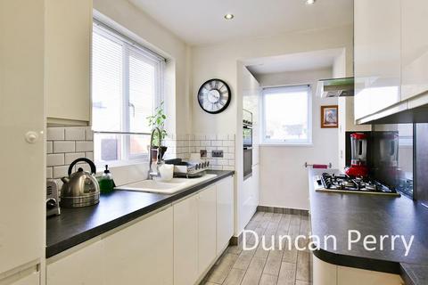 undefined, Cranborne Road, Herts EN6