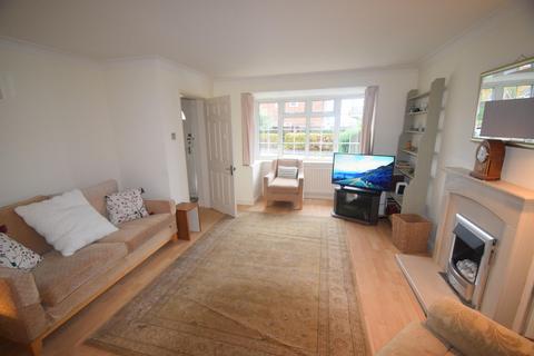 undefined, Gilbert Close, Newport