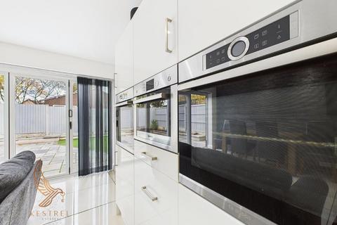 4 bedroom detached house for sale, Northfield Grange, South Kirkby WF9