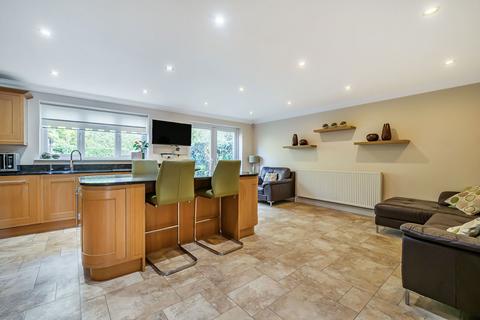 4 bedroom detached house for sale, The Crofts, Hatch Warren Basingstoke RG22 4RE
