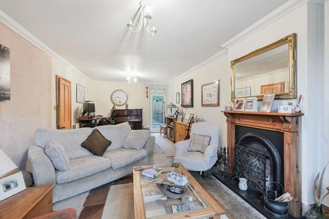 3 bedroom semi-detached house for sale, Oxted Road, Godstone RH9